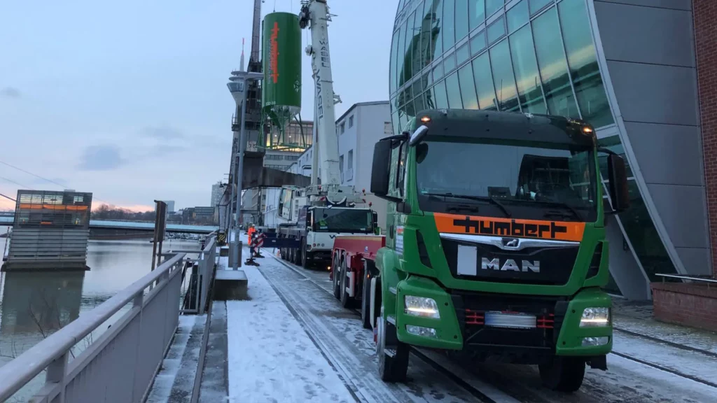 Humbert Vermietung Logistik Humbert GmbH|Silologistik & Vermietung