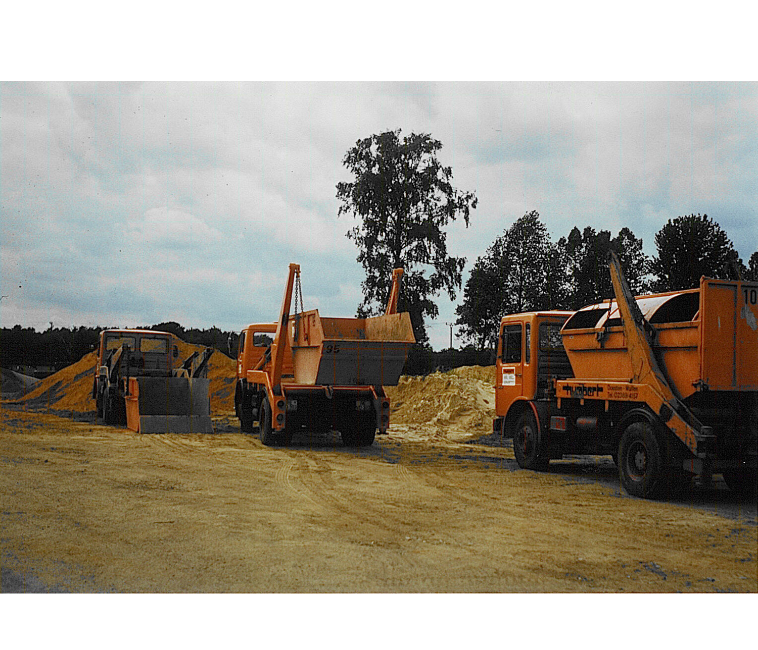 Humbert GmbH | Humbert GmbH – Erdbau, Transporte, Baustoff-Recycling, Silo-Transport / Silovermietung, Materialumschlag und Entsorgung