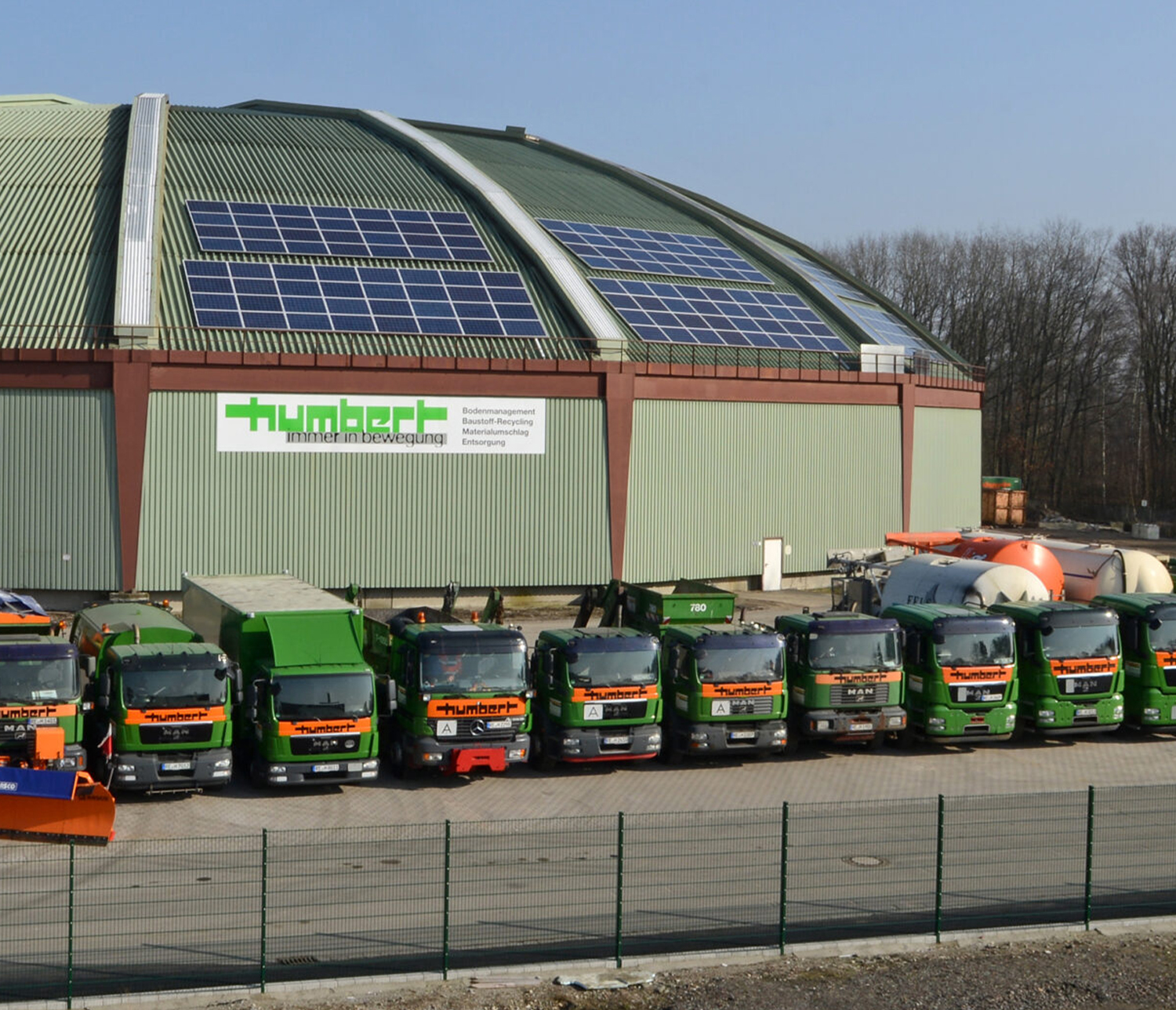 Humbert GmbH | Humbert GmbH – Erdbau, Transporte, Baustoff-Recycling, Silo-Transport / Silovermietung, Materialumschlag und Entsorgung